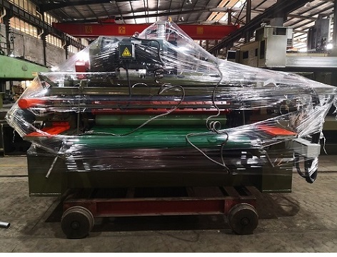 Lem kayu lapis Spreader, mesin menggergaji dikirim ke Indonesia pada bulan juli